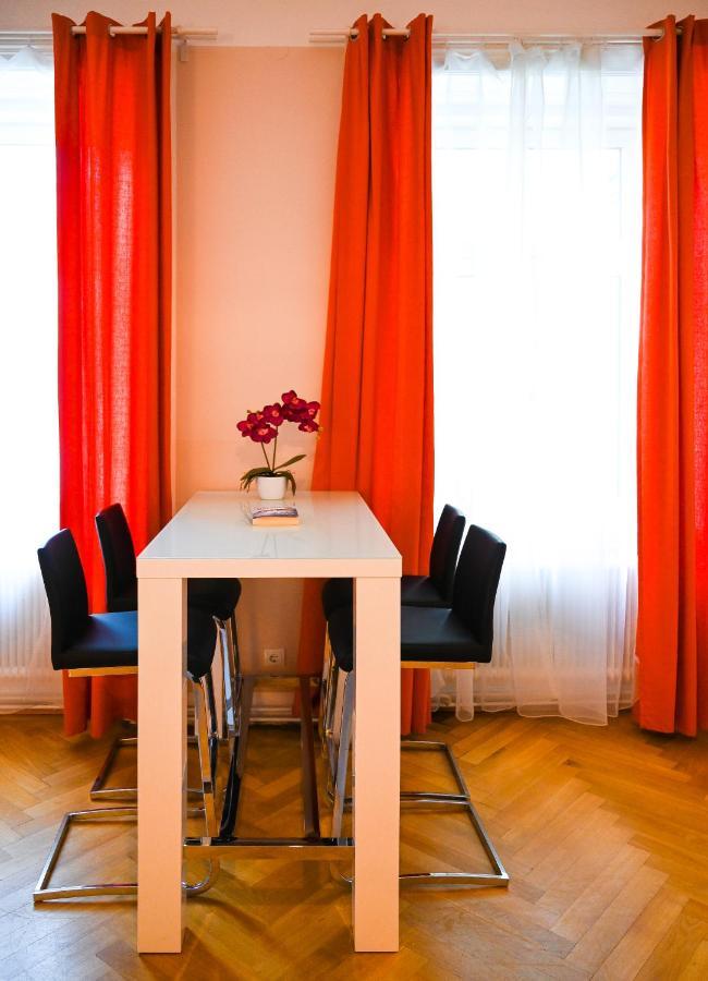 Highlight Center Apartment